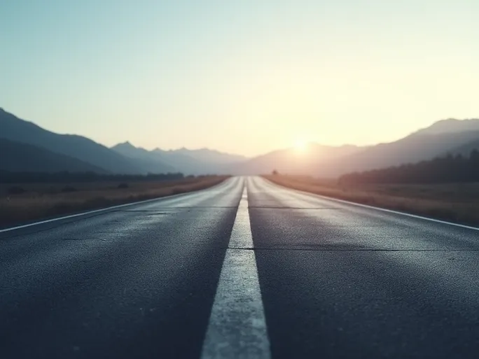 US Truck Tonnage Declines in May Signaling Freight Slowdown