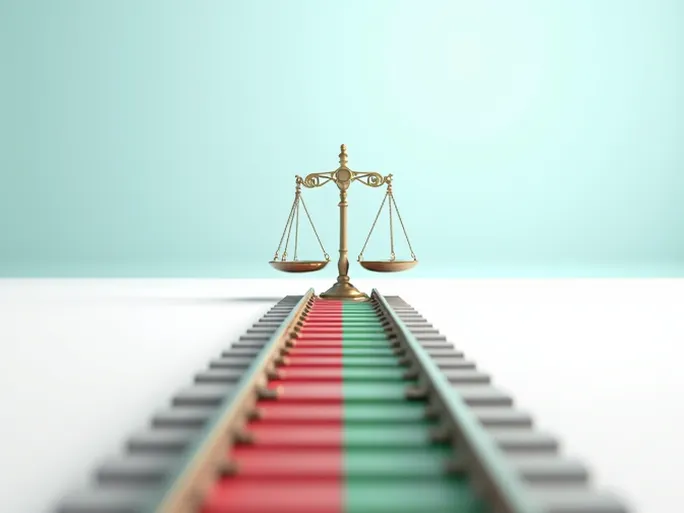 US Rail Unions Companies Reach Tentative Deals to Avoid Strikes