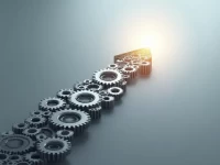 US Services Sector Slips in June but Remains Resilient