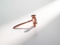 紧急预警Keener律所再添新案Beth Bender Beauty眼线模具侵权风险速查