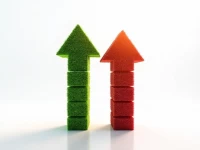 US Freight Index Rises but Lags Behind Previous Year